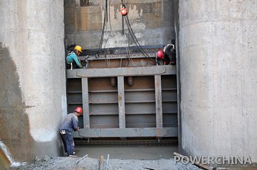 安居专业深耕喷漆翻新领域